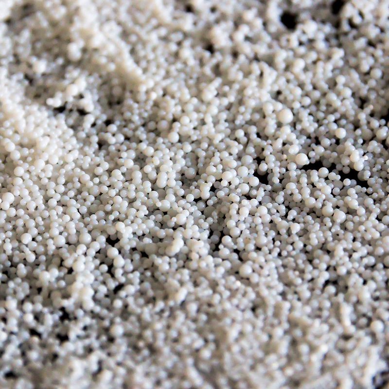 Inert Polymer Resin for Layering in Mixed Bed Systems